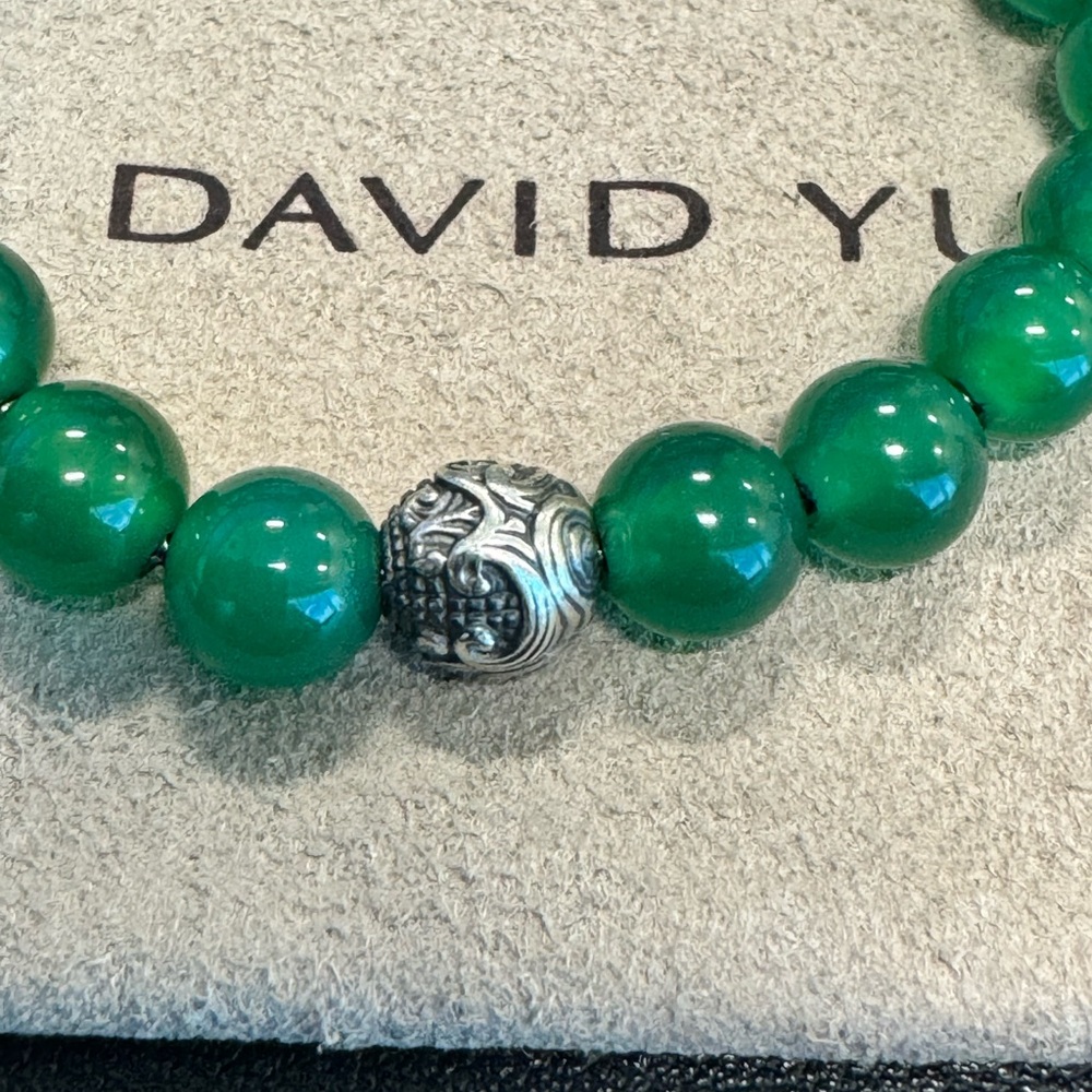 Authentic David Yurman in Green Onyx with Sterling silver accent bead. - Picture 3 of 4